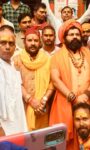 विश्व हिन्दू सेवा संघ के राष्ट्रीय अध्यक्ष रविन्द्र के द्विवेदी ने हिन्दुओं की रक्षा के लिए राम की नगरी अयोध्या से भरी हुंकार।